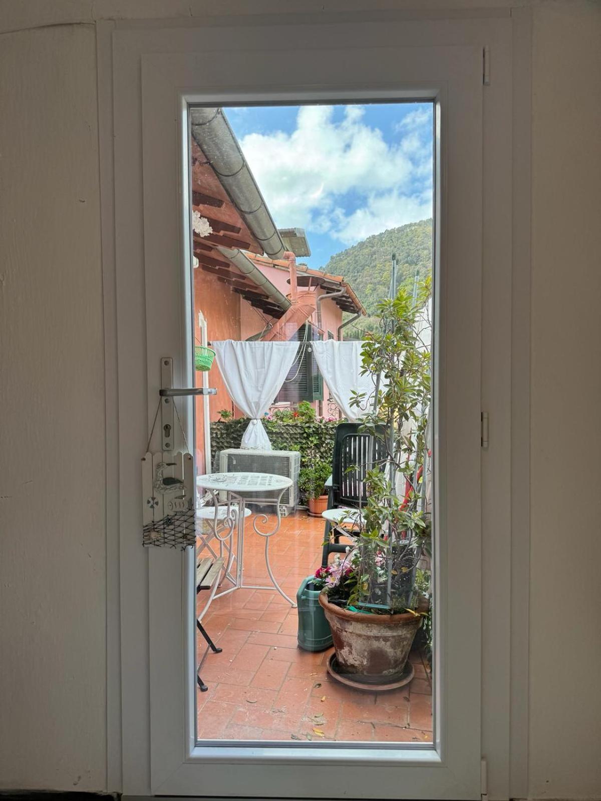 La Terrazza Di Ameglia Alta Apartment Exterior photo
