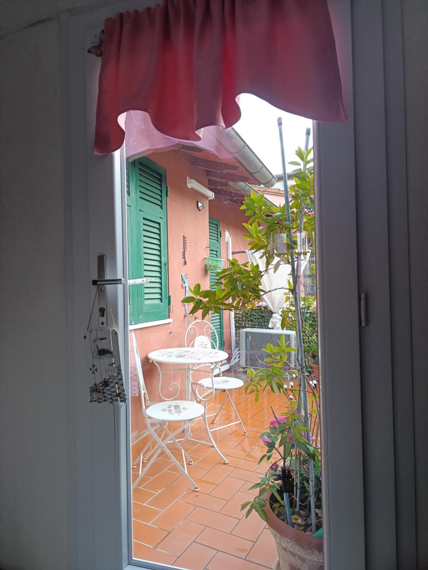 La Terrazza Di Ameglia Alta Apartment Exterior photo